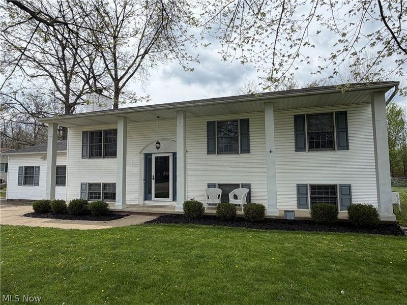 1157 Sturbridge Drive , Louisville, OH 44641 Photo 5