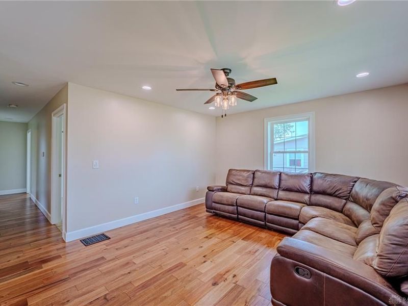 332 Galewood Drive, New Carlisle, OH 45344 Photo 14