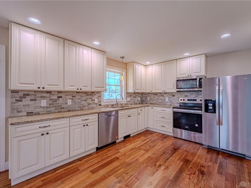 332 Galewood Drive, New Carlisle, OH 45344 Photo 8