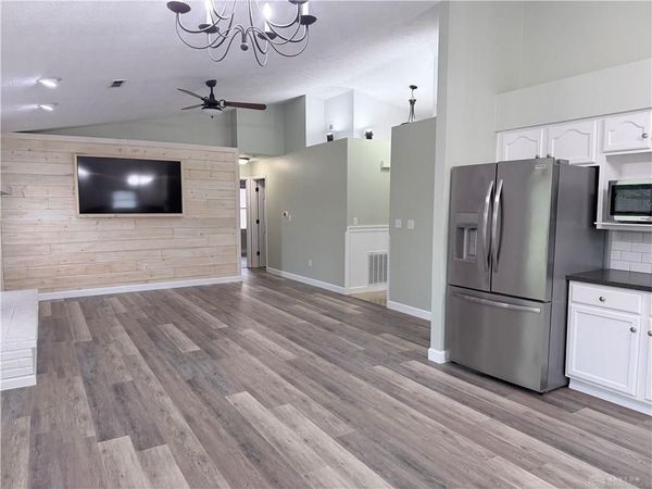 1077 Glen Kegley Drive, Xenia, OH 45385