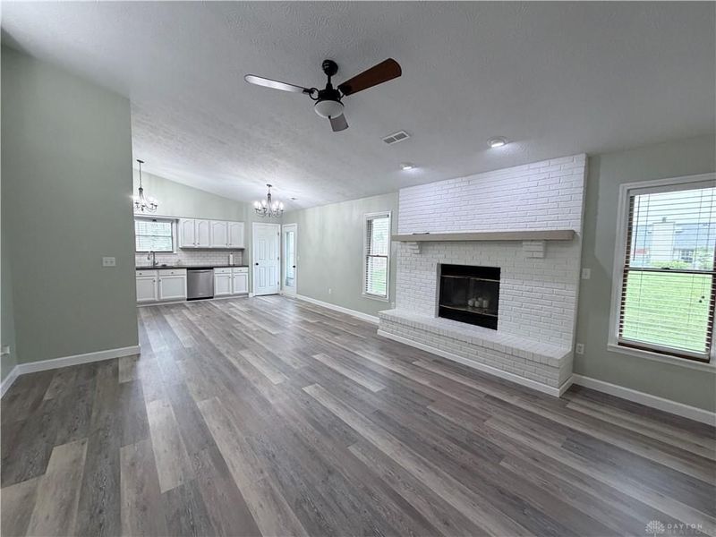 1077 Glen Kegley Drive, Xenia, OH 45385 Photo 8