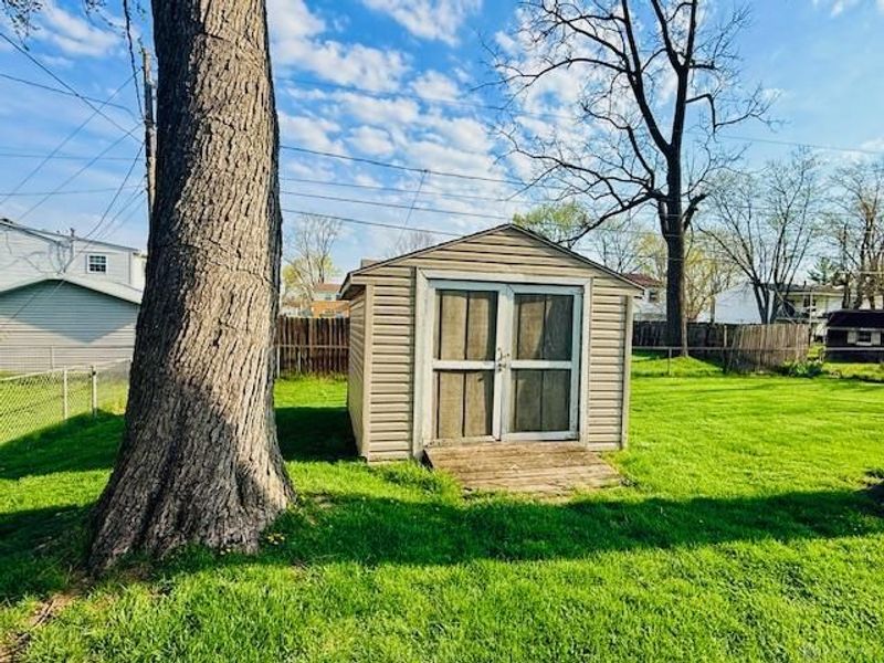 81 Sunburst Drive, Fairborn, OH 45324 Photo 24