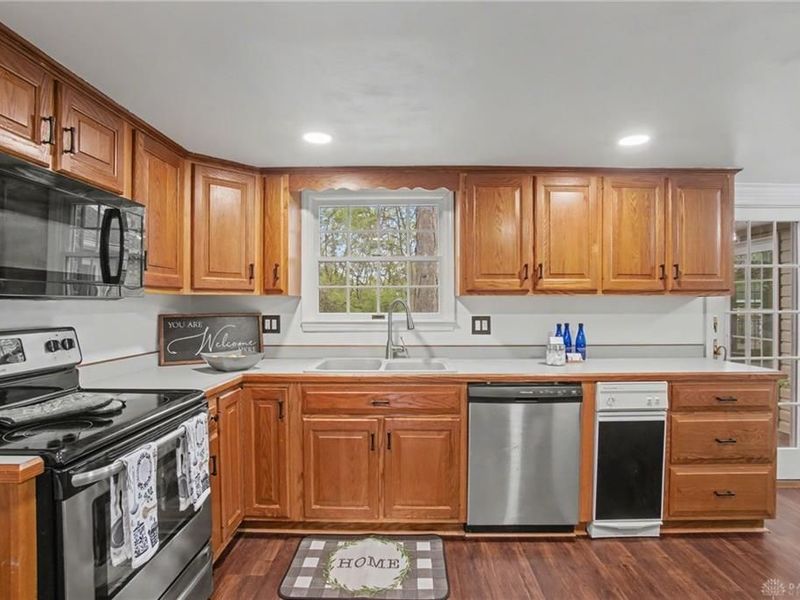 4463 Elmshaven Drive, Dayton, OH 45424 Photo 6