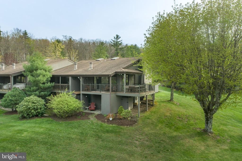 34 HOOPPOLE COURT , OAKLAND, MD 21550