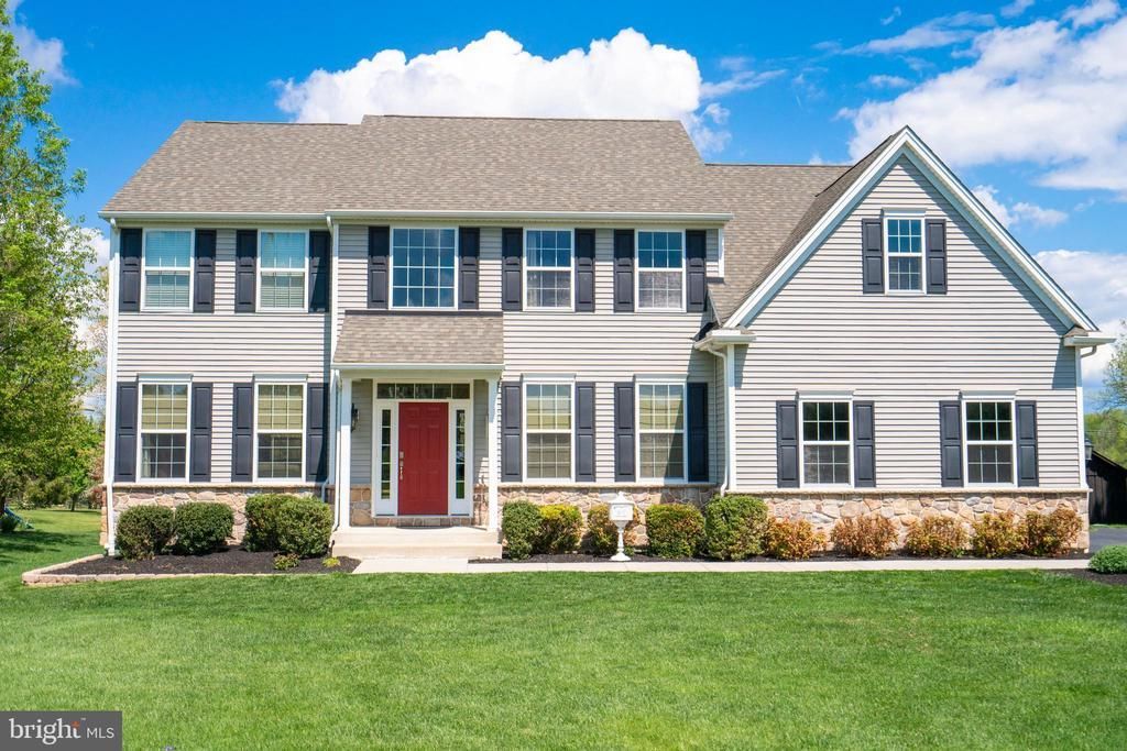 605 CLARKS LANE , WEST CHESTER, PA 19382