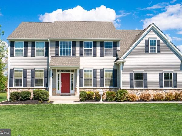 605 CLARKS LANE, WEST CHESTER, PA 19382