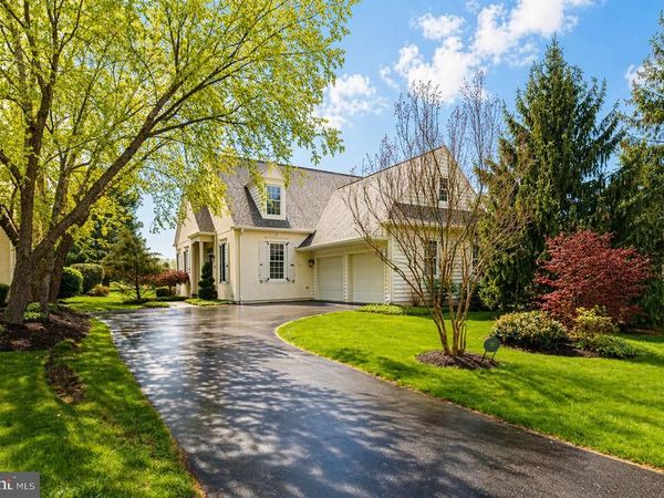 371 APPLEBROOK DRIVE, MALVERN, PA 19355