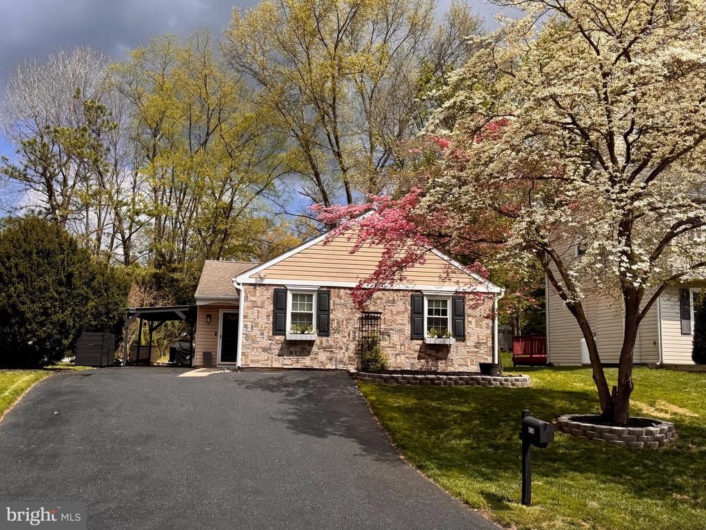 1105 VERMONT LANE, DOWNINGTOWN, PA 19335