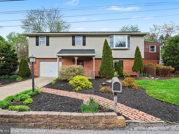 7726 VALLEYVIEW AVENUE , HARRISBURG, PA 17112