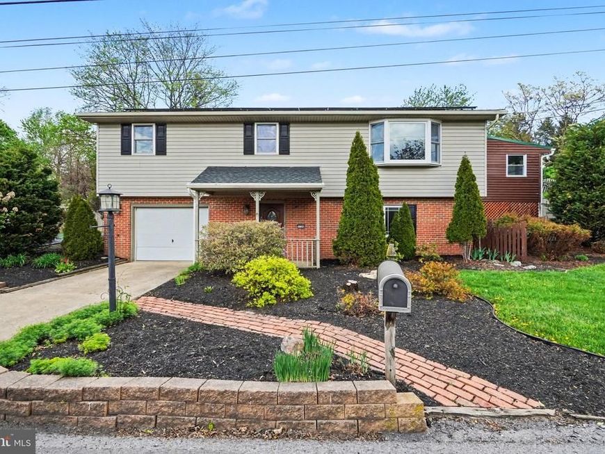 7726 Valleyview Avenue, Harrisburg, PA 17112 Main Photo