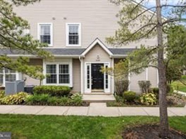 5105 HALIFAX WAY , MOUNT LAUREL, NJ 08054