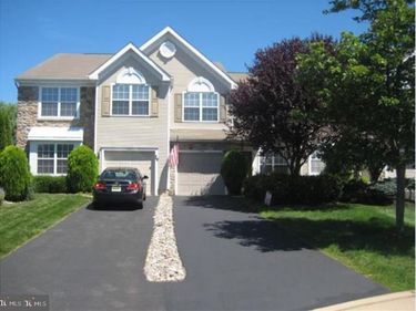 508 COACHWOOD COURT, NEWTOWN, PA 18940