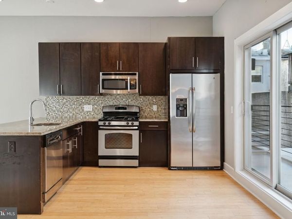 914 S DARIEN STREET , PHILADELPHIA, PA 19147