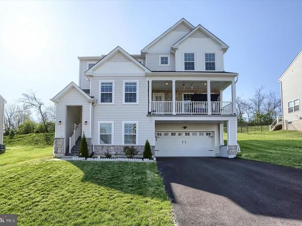 5044 BELLFLOWER DRIVE, SCHNECKSVILLE, PA 18078