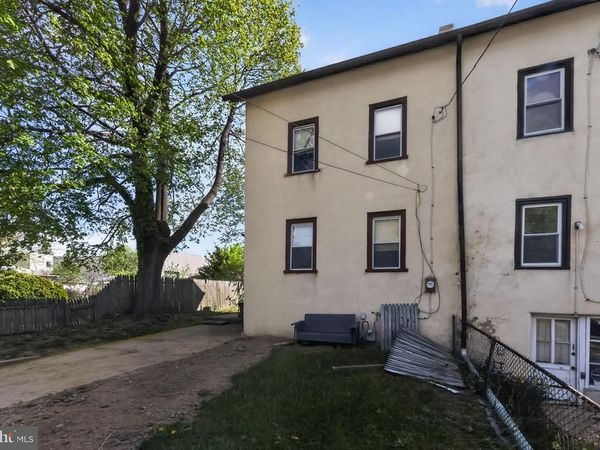 113 S CHESTNUT STREET , AMBLER, PA 19002