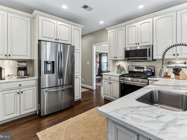 4004 9TH STREET S, ARLINGTON, VA 22204