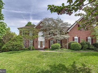 6331 HIDDEN CANYON ROAD, CENTREVILLE, VA 20120