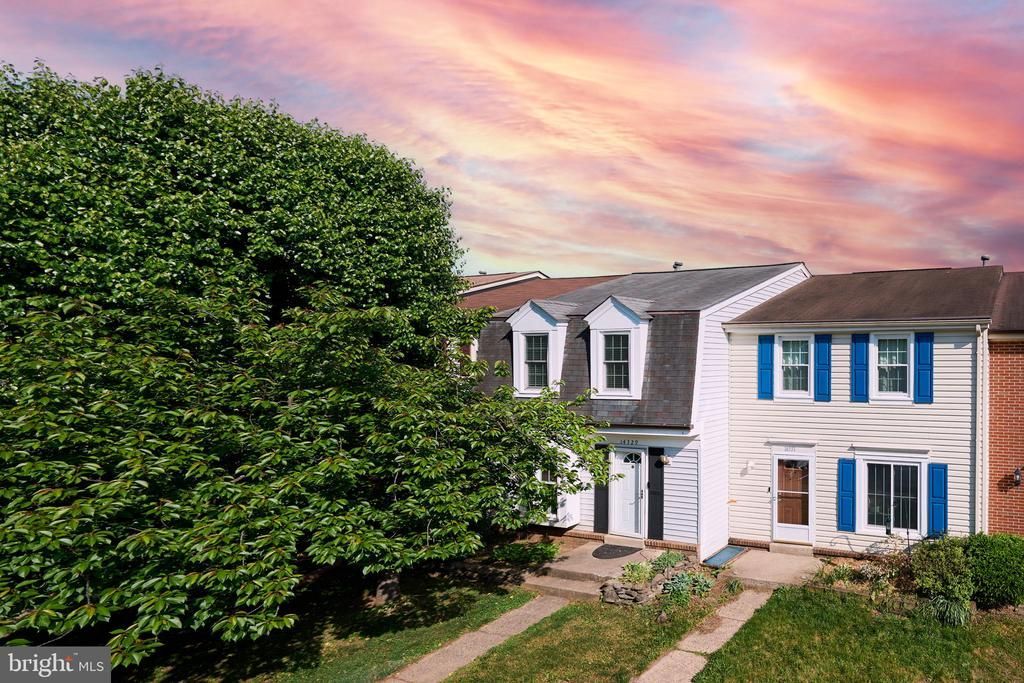 14329 Watery Mountain Court, Centreville, VA 20120 Main Photo