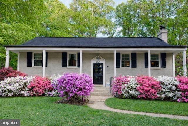 8519 Buckboard Drive, Alexandria, VA 22308 Main Photo