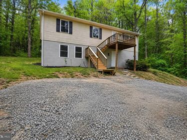 827 GREENE ACRES ROAD S , STANARDSVILLE, VA 22973