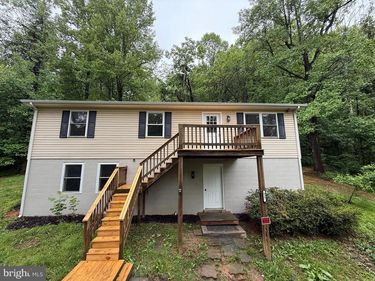 827 GREENE ACRES ROAD S, STANARDSVILLE, VA 22973