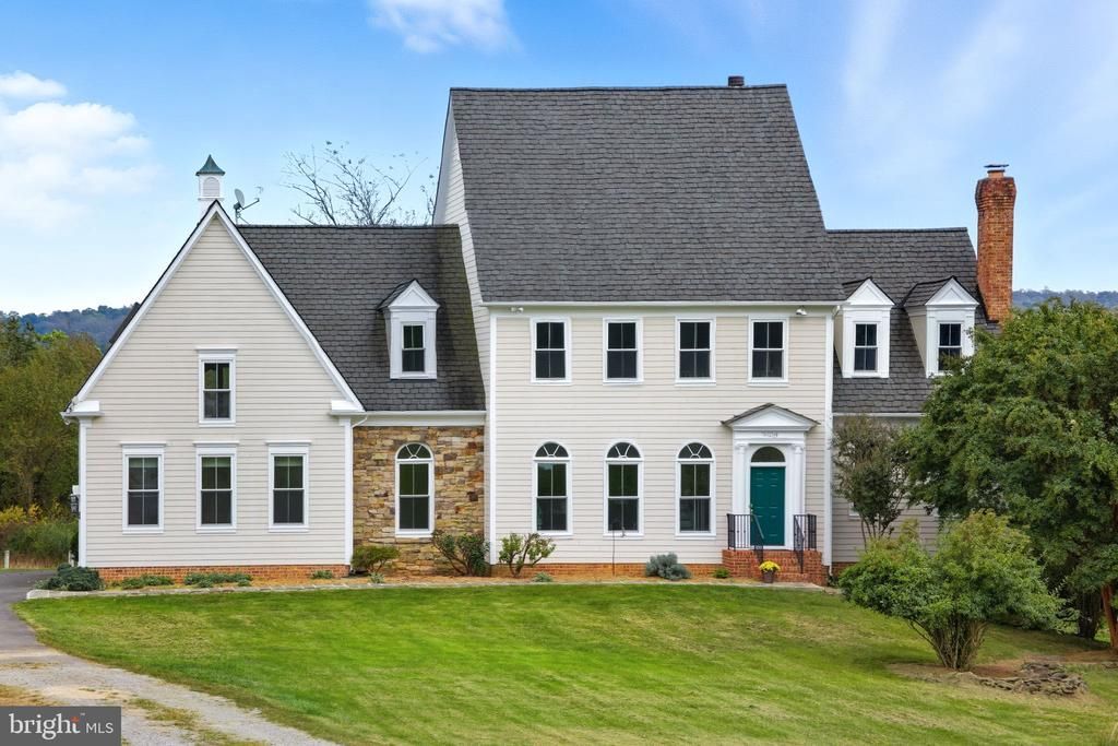 15018 CLOVER HILL ROAD , WATERFORD, VA 20197