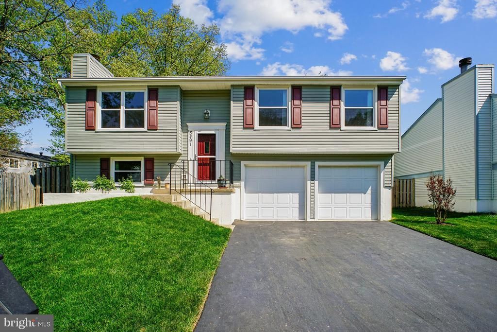 8491 Rippled Creek Court , Springfield, VA 22153 Main Photo