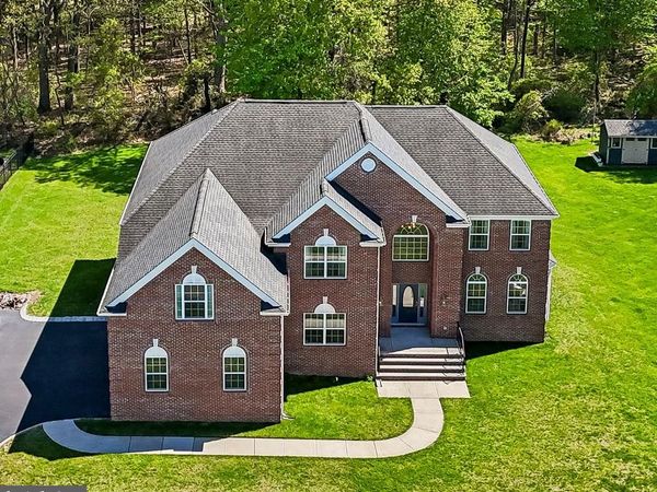 41 EMERALD ROAD, ROBBINSVILLE, NJ 08691