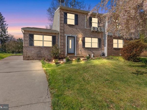 1037 TOM PAINE DRIVE, LANCASTER, PA 17603
