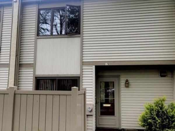 15 TWIN BROOKS DRIVE, WILLOW GROVE, PA 19090