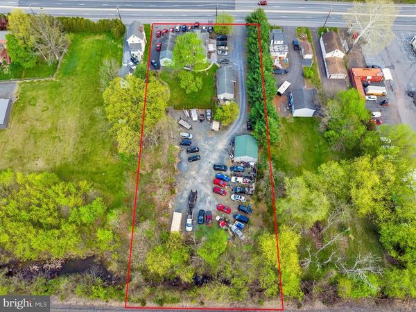 1538 E BEN FRANKLIN HIGHWAY, DOUGLASSVILLE, PA 19518