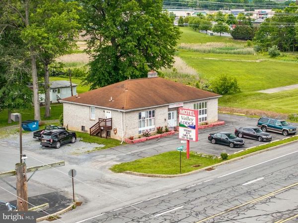 2103 N SUSQUEHANNA TRAIL , SELINSGROVE, PA 17870