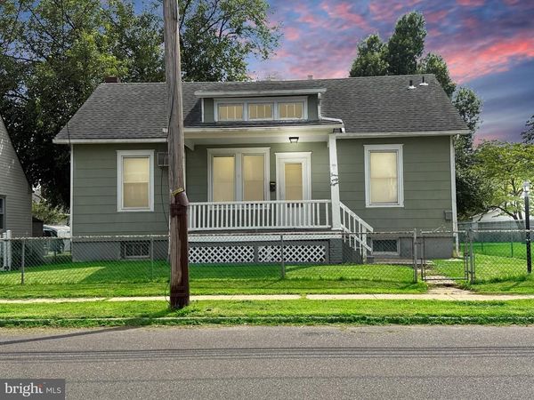 438 W 3RD STREET, FLORENCE, NJ 08518