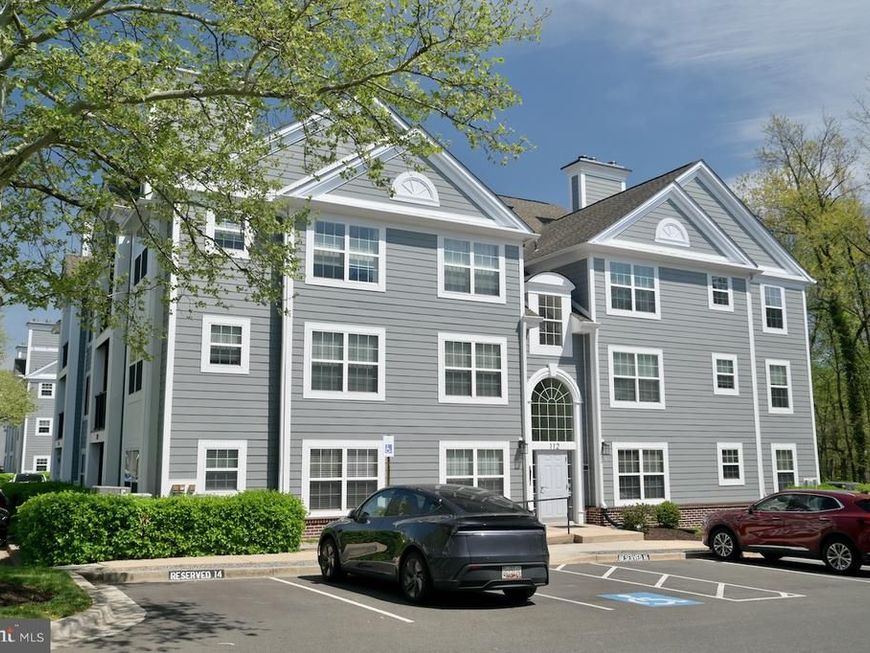 112 Kendrick Place, Unit 112-34, Gaithersburg, MD 20878 Main Photo