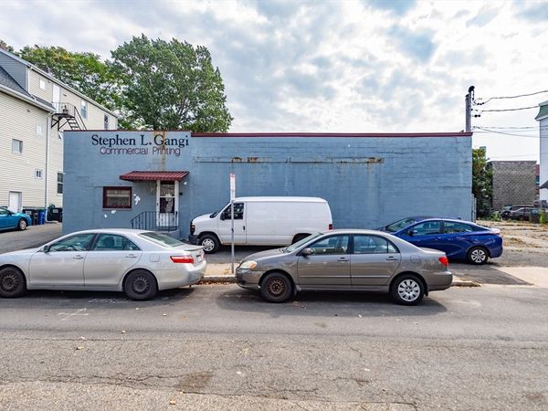 17 Kensington Avenue, Somerville, MA 02145