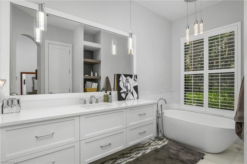 3370 Oaklake Ct , Bonita Springs, FL 34134 Photo