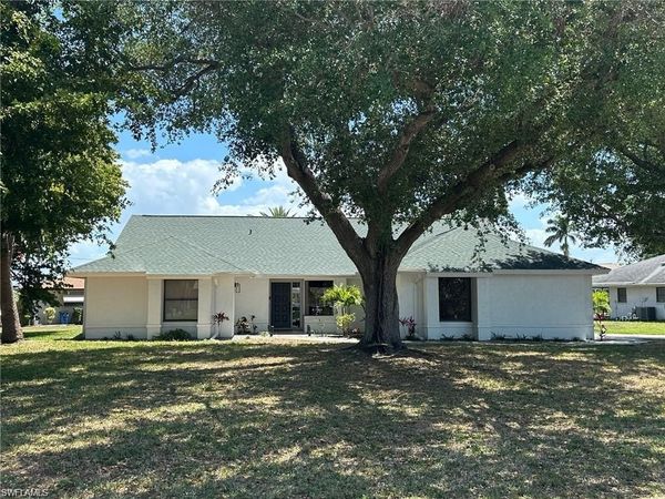 3705 SE 18th PL, CAPE CORAL, FL 33904