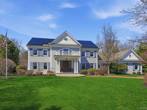 5 Toboggan Hill Path , Cold Spring Harbor, NY 11724