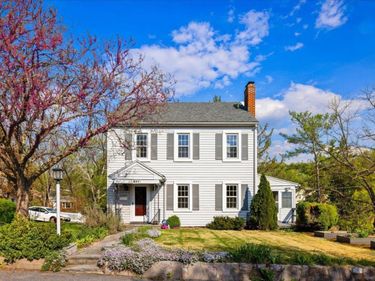 907 SELMA BLVD, STAUNTON, VA 24401