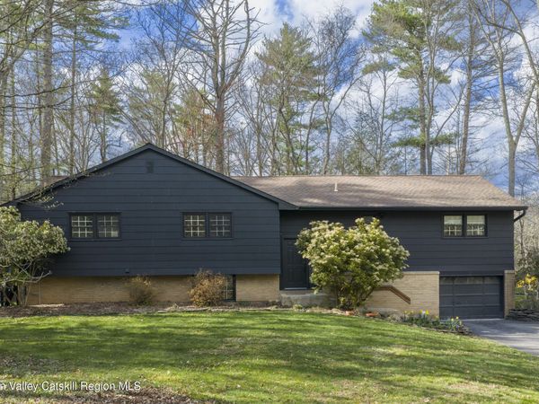 87 Witchtree Road, Woodstock, NY 12498