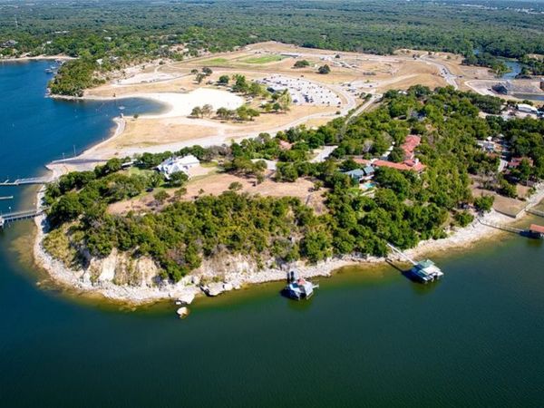 8308 Samora Court , Fort Worth, TX 76135