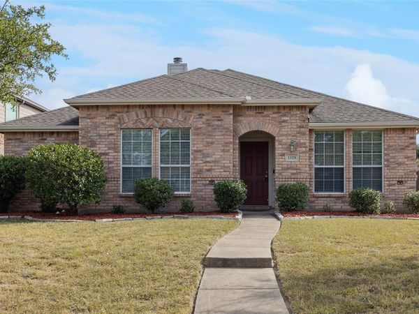 1328 Marvin Gardens , Lancaster, TX 75134