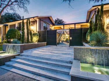 10201 Regal Oaks Drive, Unit 204, Dallas, TX 75230