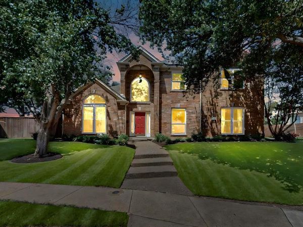 2221 Everglade Court , Carrollton, TX 75006