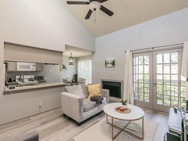 5750 Phoenix Drive, Unit 22, Dallas, TX 75231