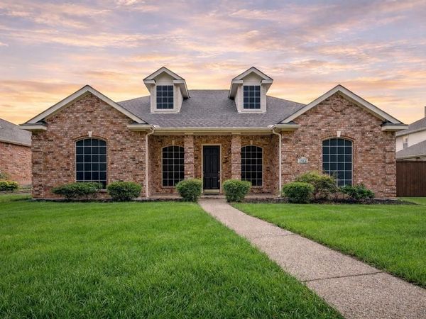 2355 Barret Drive , Frisco, TX 75033