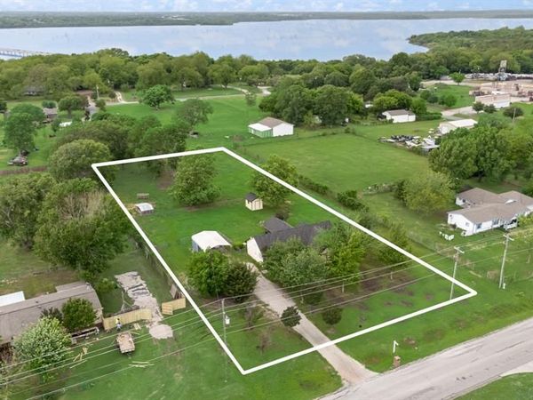 5300 County Road 437 , Princeton, TX 75407