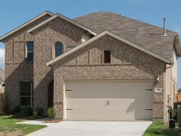 1405 Sparrow Lane , Aubrey, TX 76227