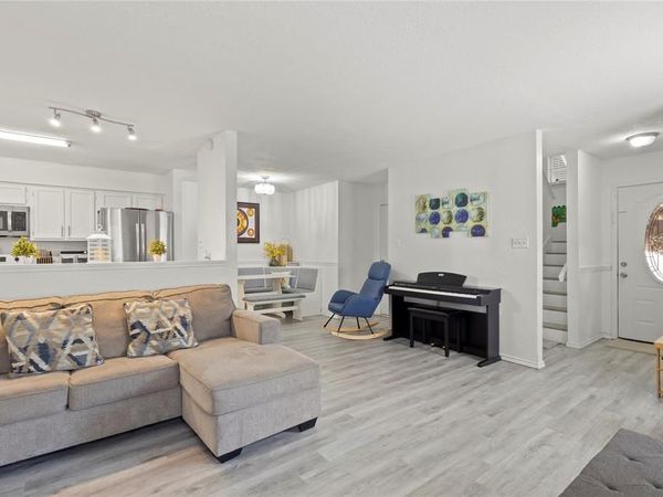 412 Victoria , Grand Prairie, TX 75052