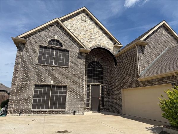129 Quail Run Road , Red Oak, TX 75154
